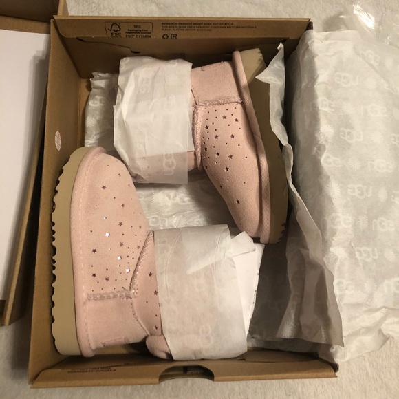 UGG Other - Toddler girl uggs.